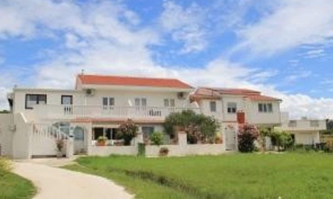 Rtina House | Holiday with the family at the sandy beach, apartments with sea view