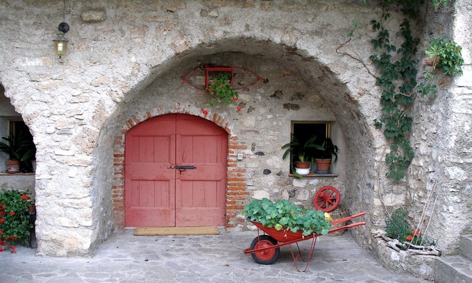 Prabione Apartment | Holidayapartments in beautiful house, private garden, free Wi-Fi