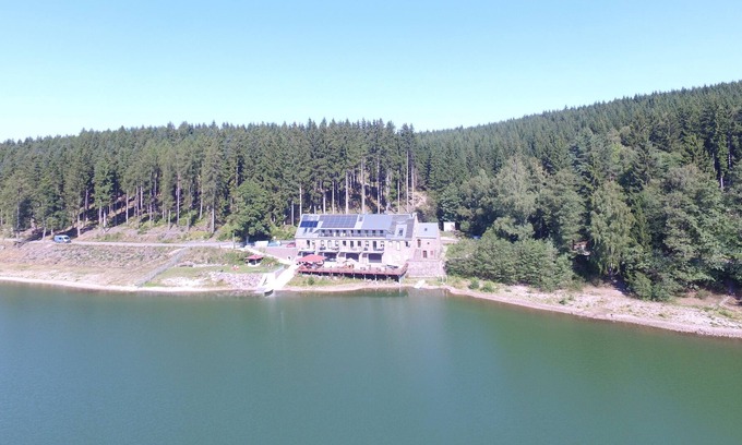 Frankenhain House | Holidayhaus Lütsche - FeWo Schmücke - right on the reservoir