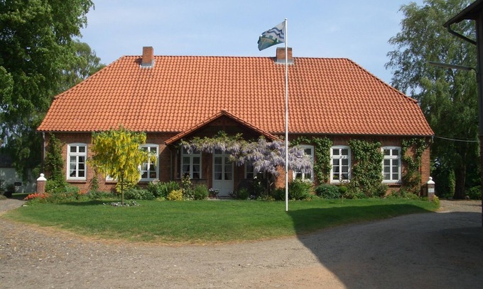 Wisch Apartment | Holidays in the countryside near the beach