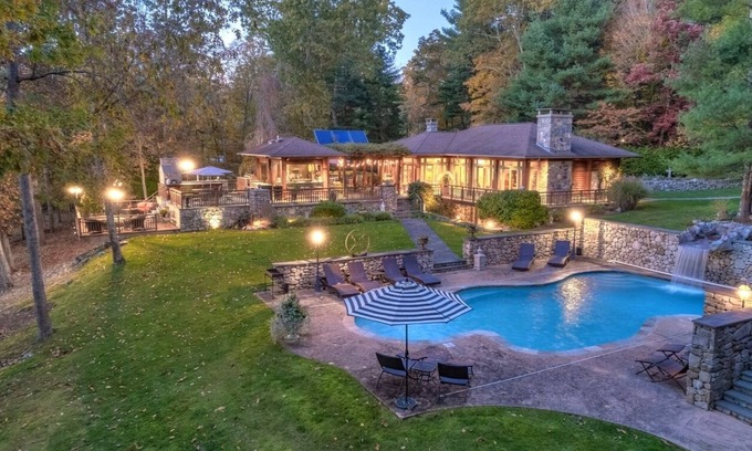 Killingworth House | Hollow Brook Estate
