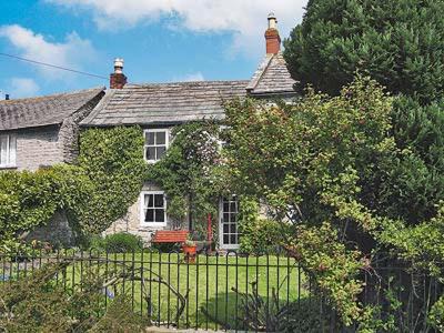 Bellerby House | Holly Cottage