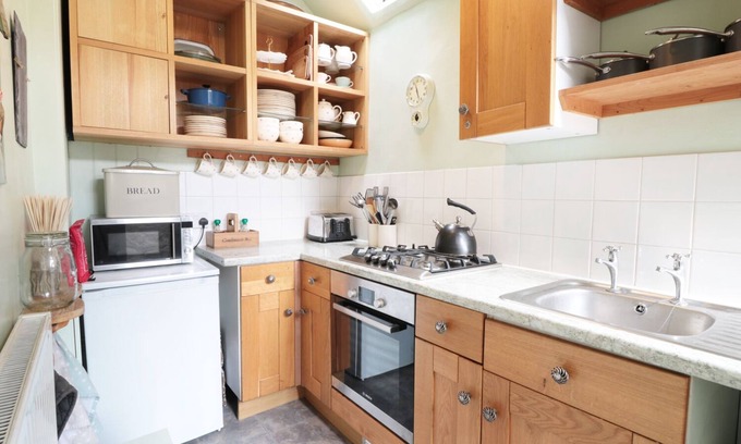 Cromford Cottage | Holly Cottage