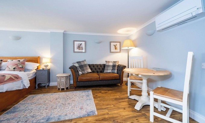 Lavenham Apartment | Holly House Studio, Lavenham
