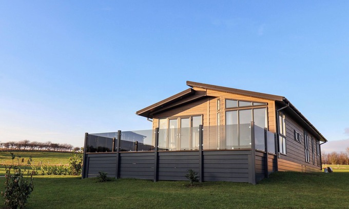 Briggswath Cottage | Holly Lodge