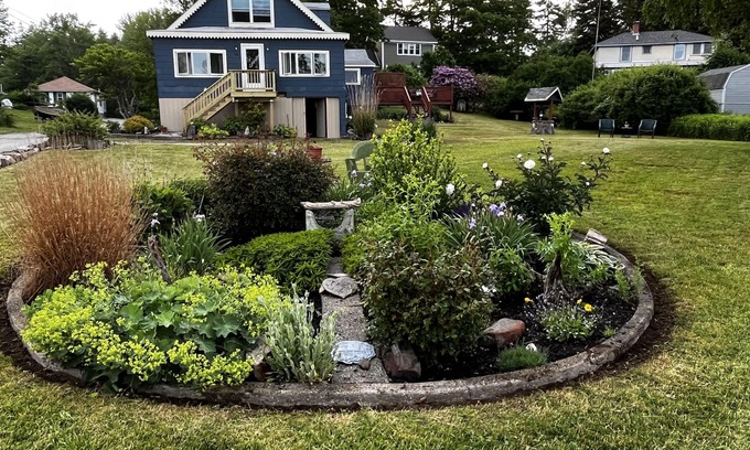 Peaks Island Cottage | Hollywood meets seaside charm in the former cottage of famed director, John Ford