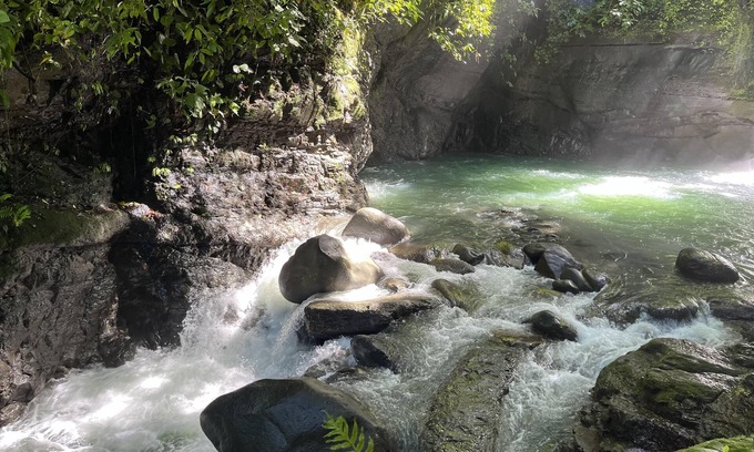 Dominical RV Rental | Holos Retreat Center: The Entire Ridge Basecamp