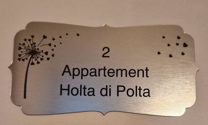 Burg Stargard Apartment | Holta di Polta apartment on the upper floor - Onkmangani apartment house