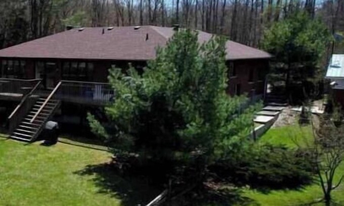 Severn Bridge House | Home away from homenn