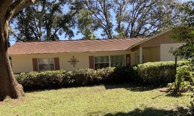Pine Ridge House | Home away from home feel, comfortable, close to stores, services, activities