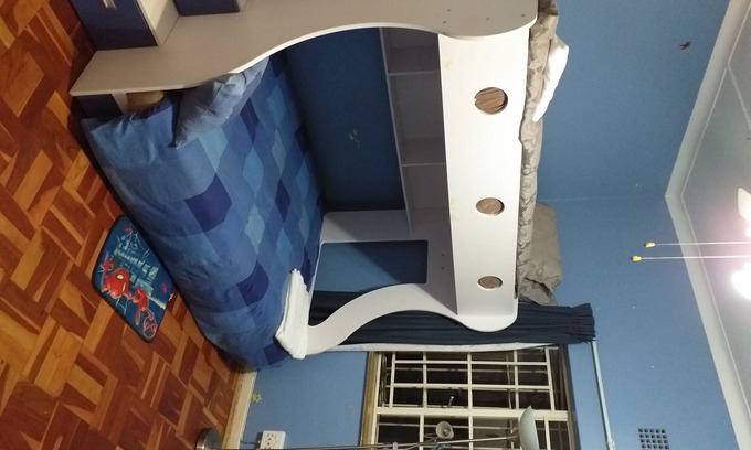 Greater Johannesburg Metropolitan Area House | Home Away from Home is what you will find in this trendy suburb.