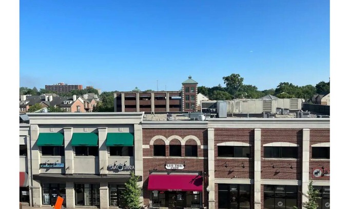 Dearborn Apartment | Home away from home , 1 Large Bedroom Condo