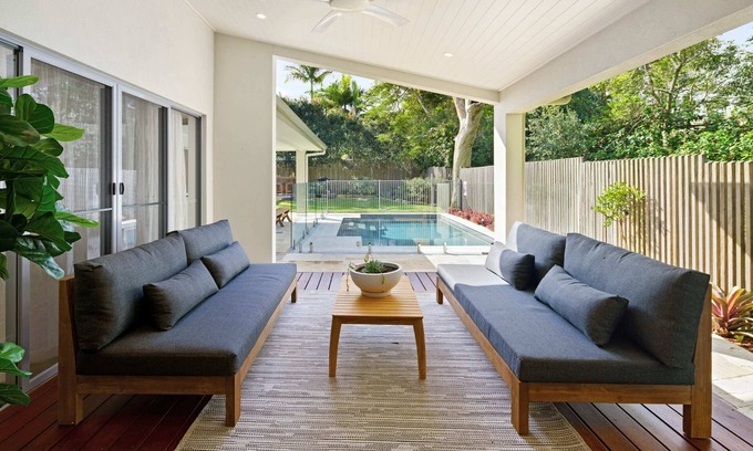Dicky Beach House | Home away from Home at Dicky Beach