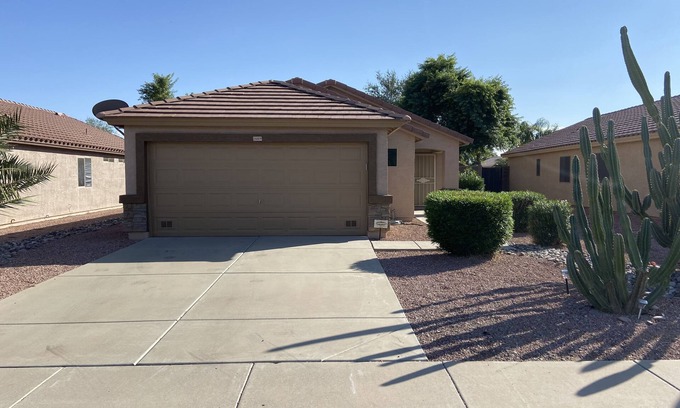 Ashton Ranch House | Home away from home! Close to everything. 2bed/2 bath