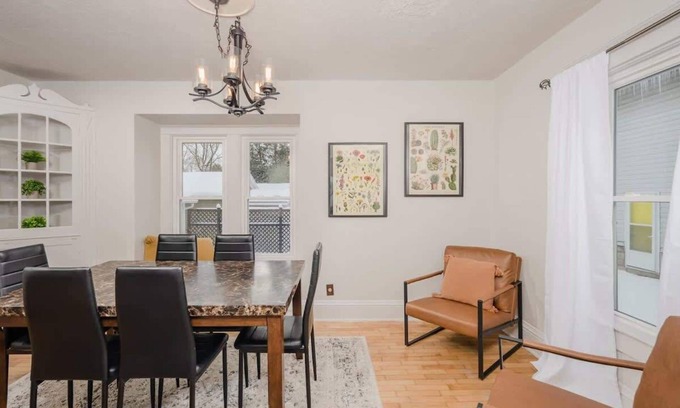 Appleton House | Home Away from Home off College Avenue