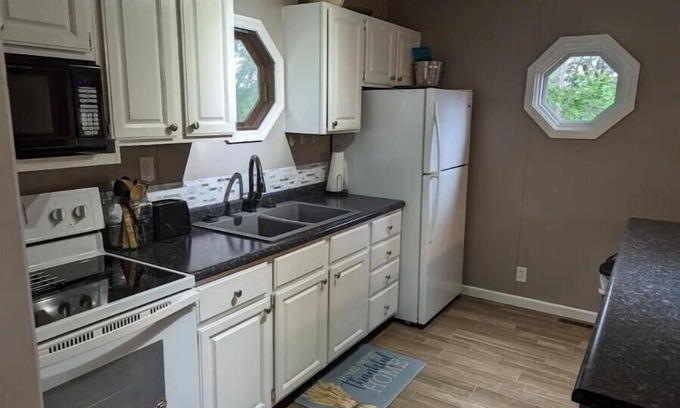 Biggsville House | Home Away From Home