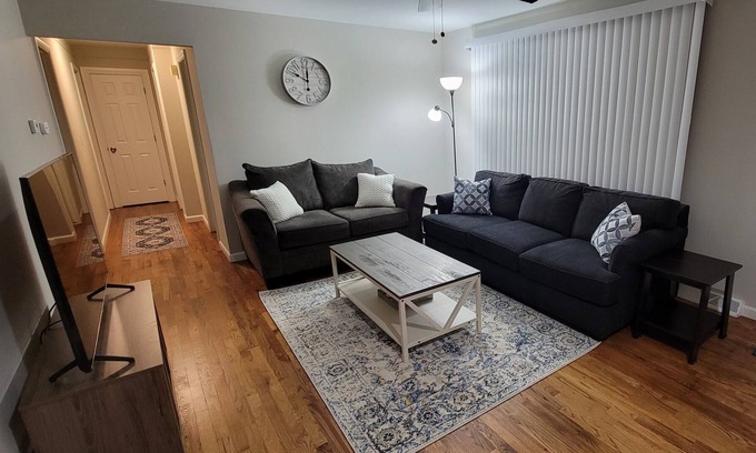 Ypsilanti House | Home Away From Home