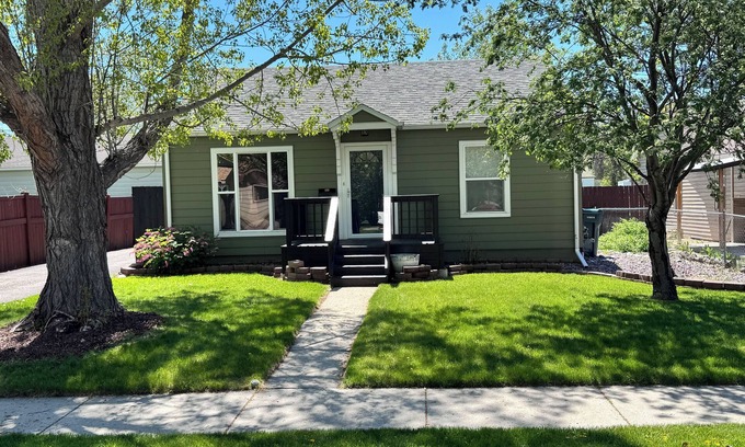 Central - Terry House | Home away from home with large private yard