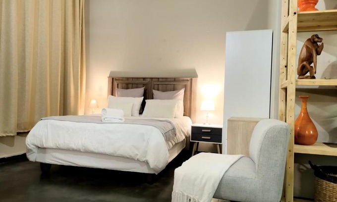 Downtown Johannesburg Apartment | Home Away From Home