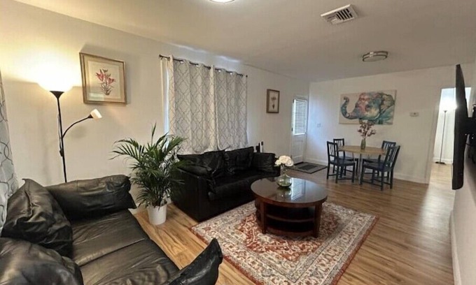 Hackensack House | Home away from Homenn