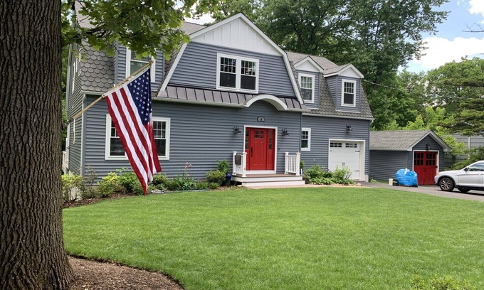 Denville House | Home away in welcoming Denville, 1h from NYC