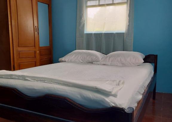 Roseau Apartment | Home Away Inn