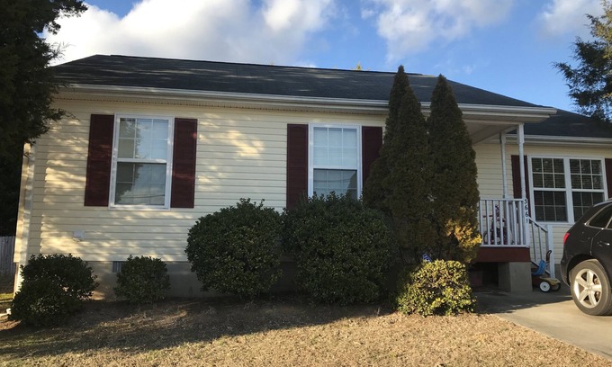 Winston - Salem House | Home away stay close to shopping, restaurants, Highways