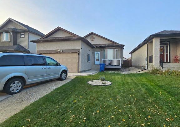 Winnipeg House | Home