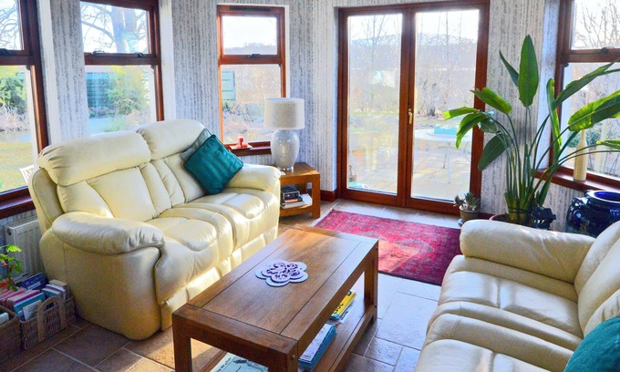 Marybank Bed & Breakfast | Home Farm