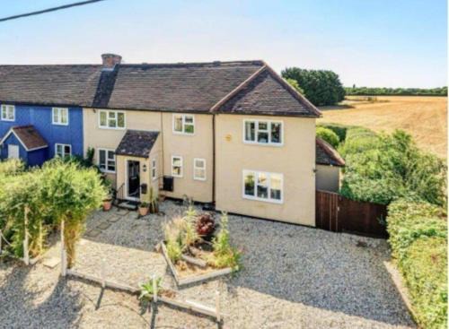 Radwinter Apartment | Home from Home in our Self-Contained Annexe