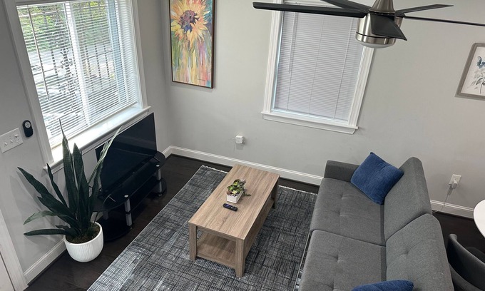 Anacostia House | Home in Southeast Washington DC.