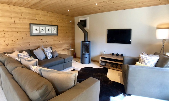 Morzine Ski Chalet | Home in the Alps - a stylish self catered chalet in central Morzine