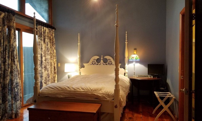 Williamstown House | Home in the Berkshires