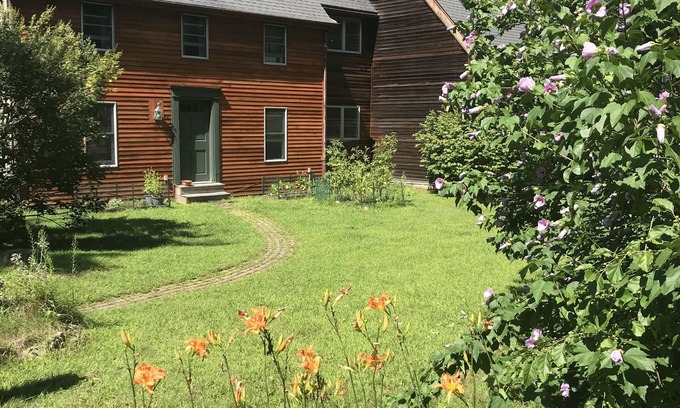 Monson House | Home in the woods - Big, Acreage, Nature Oasis, King Bed, Giant Windows
