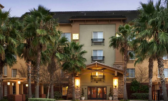 Milpitas House | Home-like Suite w/Fully Equipped Kitchen w/free breakfast
