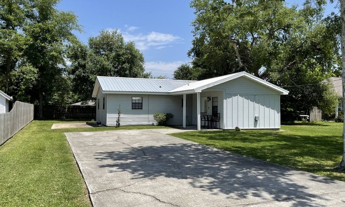 Bay St Louis House | Home near white sand beaches and casinos