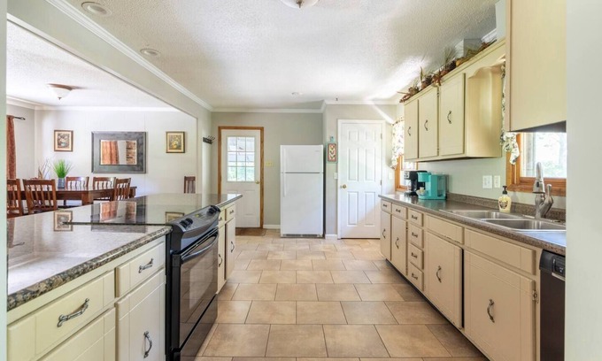 Farmington House | Home on the Hill, nestled in the woods