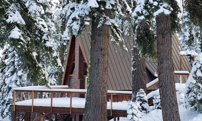 Bear Valley House | HOME RUN - Experience Year-Round Bliss at our Bear Valley Ski Retreat!