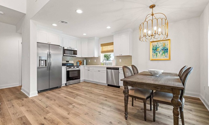 Youngsville House | Home Run House | King Bed + Loft | Sports Complex