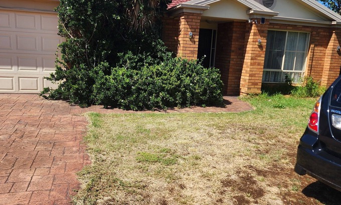 Ravenhall House | Home Stay Caroline Springs!
