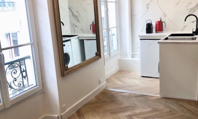 Montmartre Apartment | Home Sweet Home Paris Montmartre