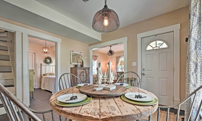 Coloma House | Home w/ Hot Tub, Fire Pit + Outdoor Movie Screen!