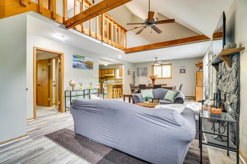 Jim Thorpe House | Home with Fire Pit in Jim Thorpe 6 Mi to Dtwn!