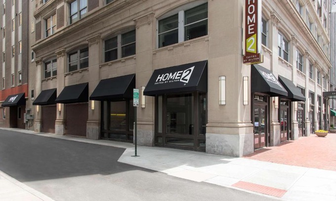 Mile Square Hotel | Home2 Suites by Hilton Indianapolis Downtown