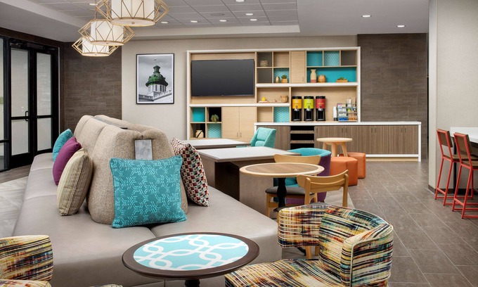 Columbia Hotel | Home2 Suites by Hilton Columbia Southeast Fort Jackson