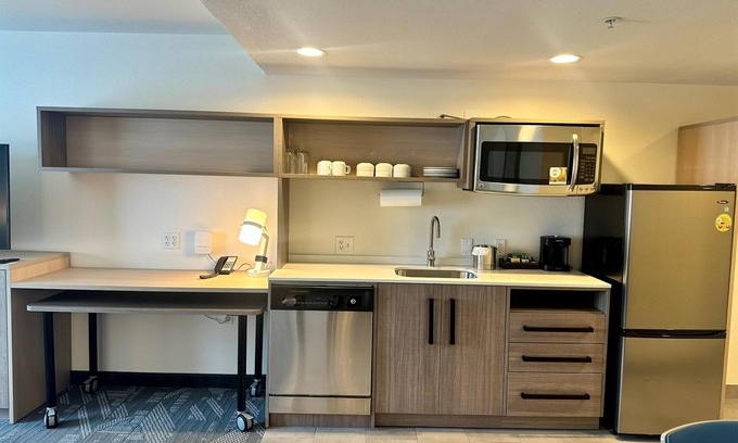 Rahway Hotel | Home2 Suites by Hilton Rahway, NJ