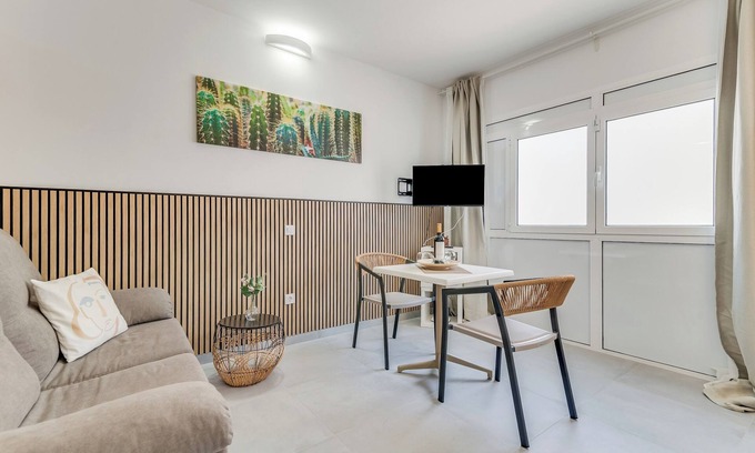 Vecindario Apartment | Home2Book Modern Studio & Roof Access