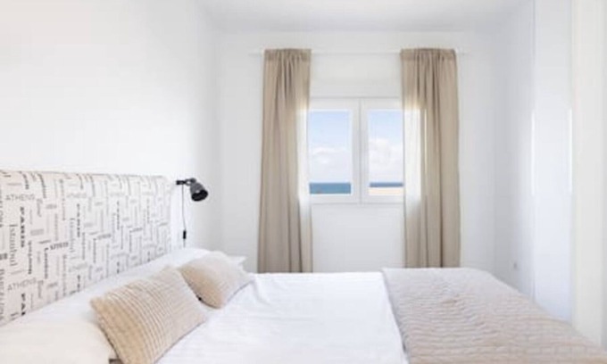 Bajamar Apartment | Home2Book Serene Apartment Ocean Breeze, Bajamar