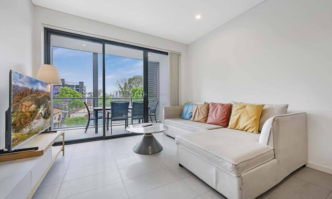 Homebush Apartment | Homebush 3 bedroom apr near Sydney Olympic park