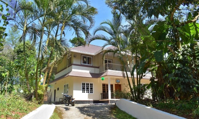 Udumbanchola Apartment | Homely 3BHK Apartment